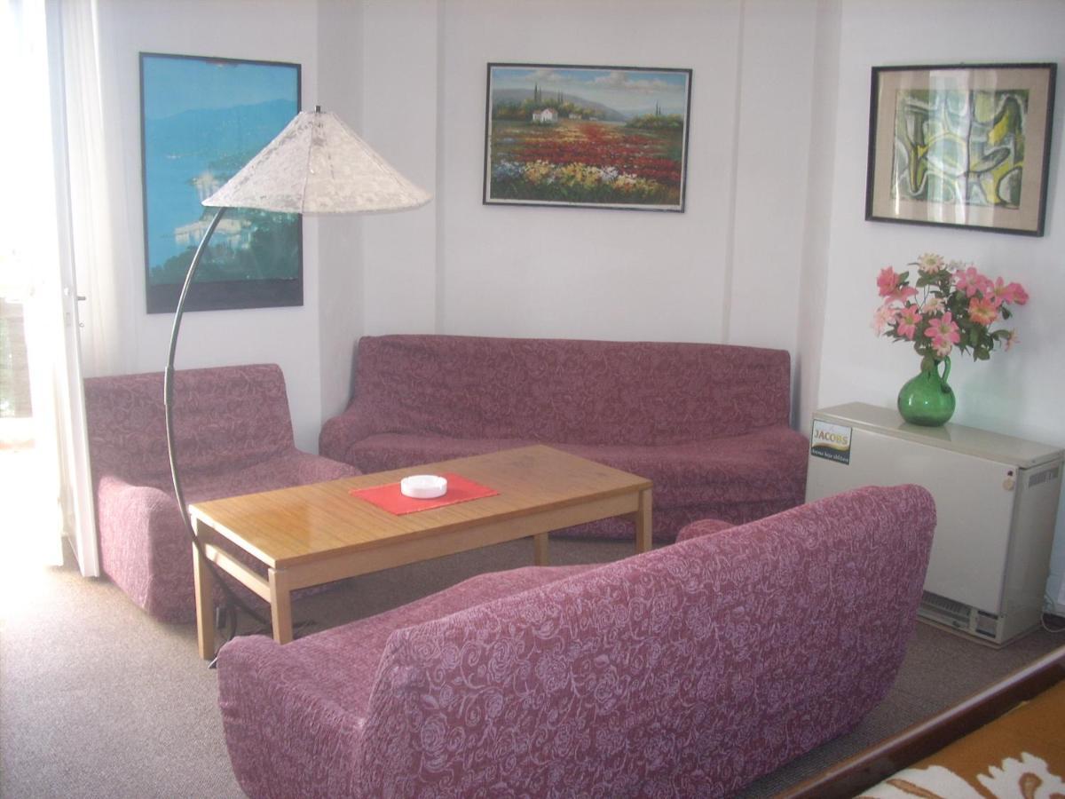 Apartment At Sea Ловран Экстерьер фото